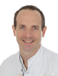 Portrait von Mag. Dr. Bernhard Wagner, MSc, MA